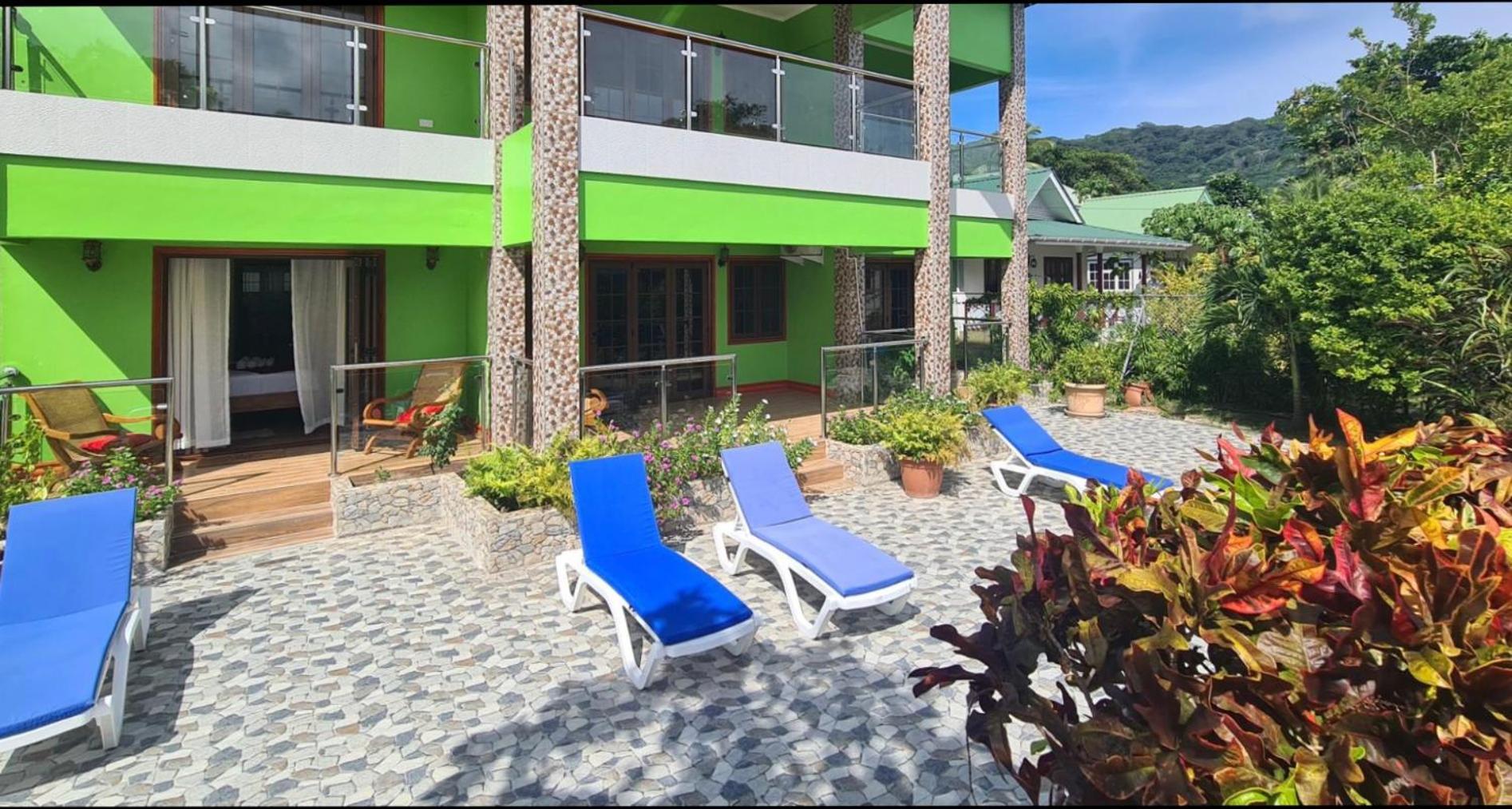Benjamine'S Guesthouse La Digue Exterior photo