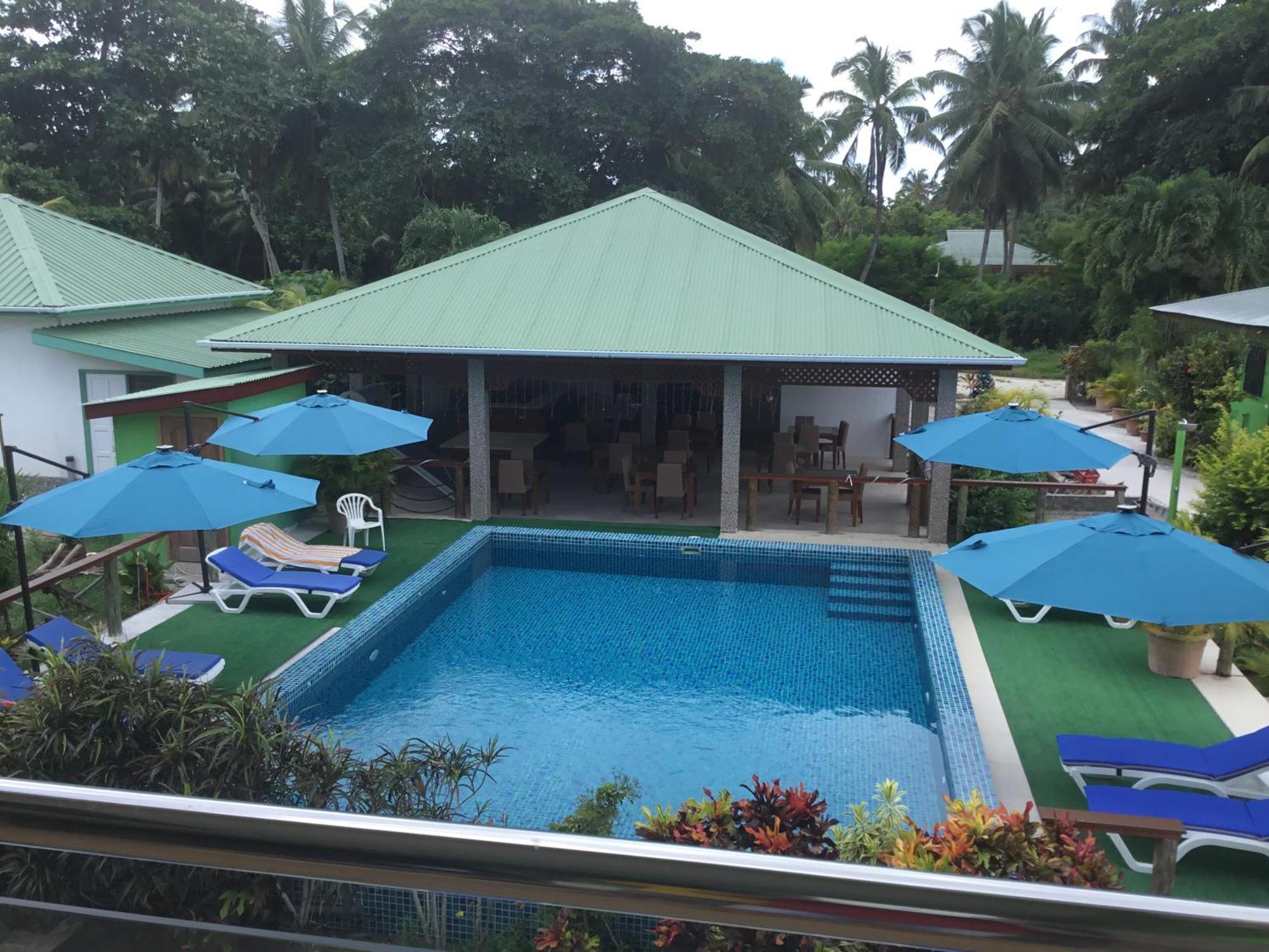 Benjamine'S Guesthouse La Digue Exterior photo